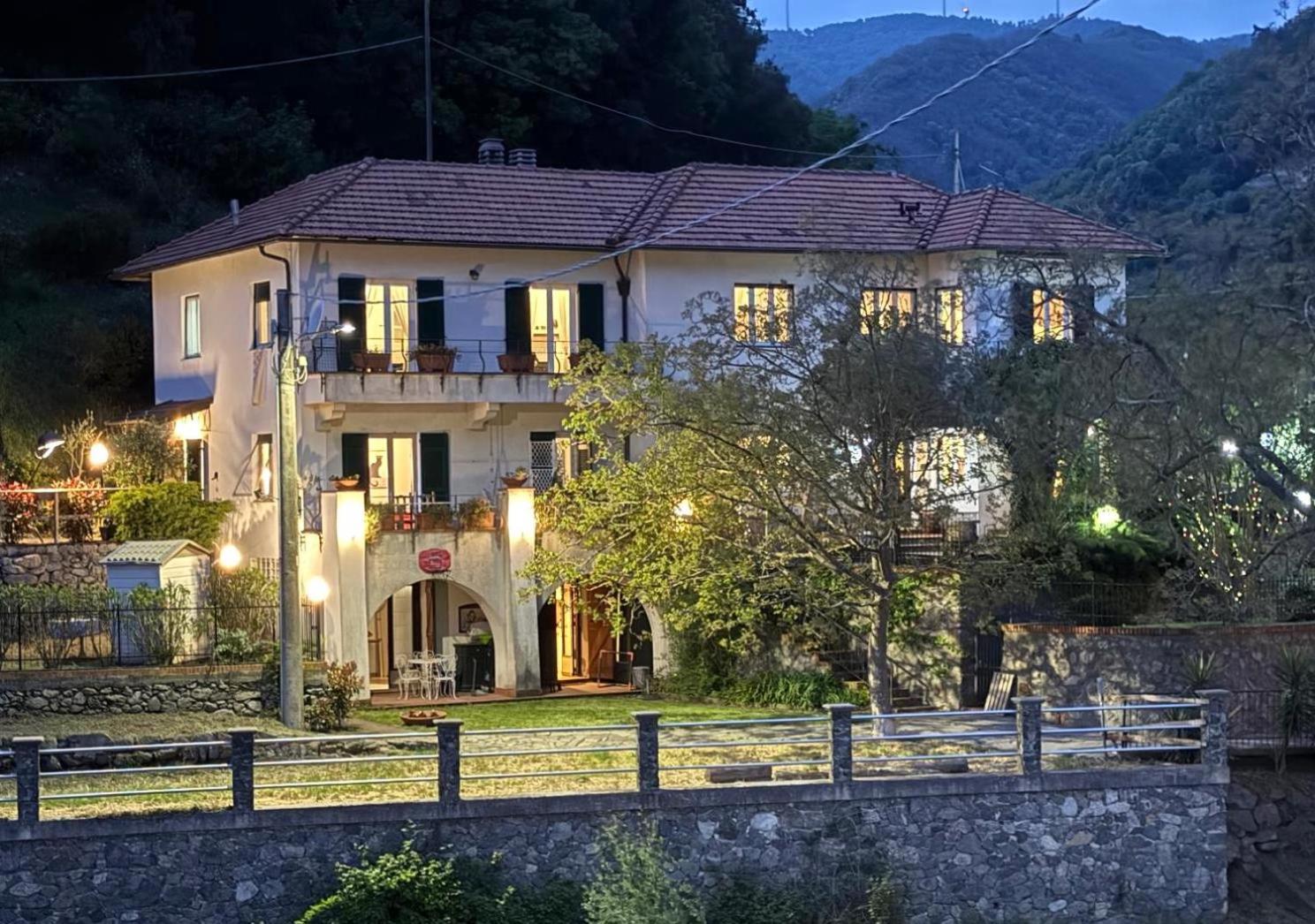 La Casa Sul Fiume Apartment Albisola Superiore Luaran gambar
